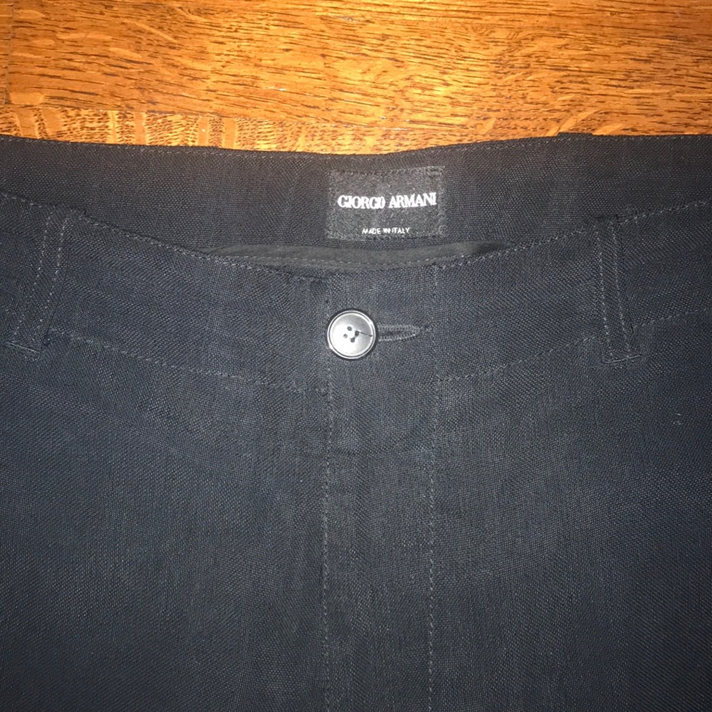 Giorgio Armani made in Italy .